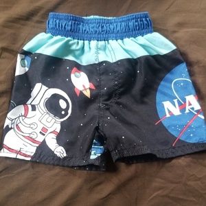 Boys 2T swim trunks